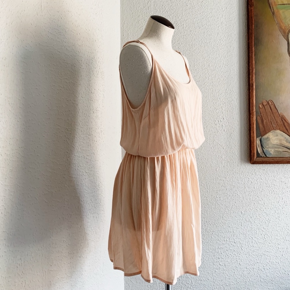 ⋒ FOREVER 21 MINI DRESS ⋒